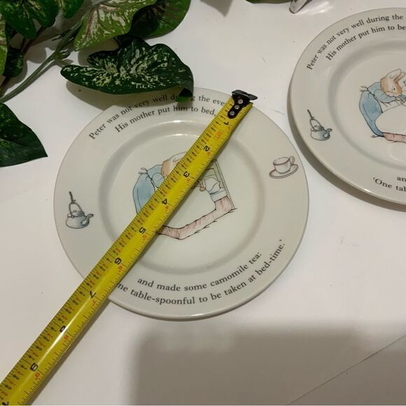 Peter Rabbit Nursery Child's Dish plates 7” Wedgwood  2 Pieces G4 - Picture 4 of 5